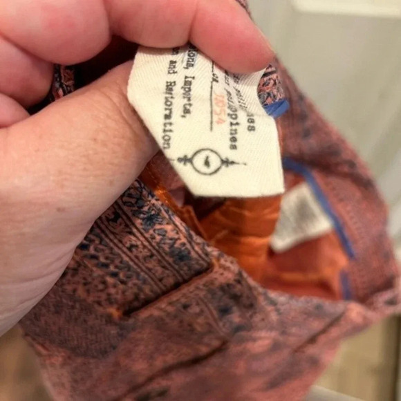 Cartonnier Anthropologie coral button shorts sz 4 - Picture 8 of 8